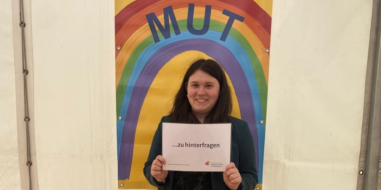 Celine Holz auf dem Katholikentag