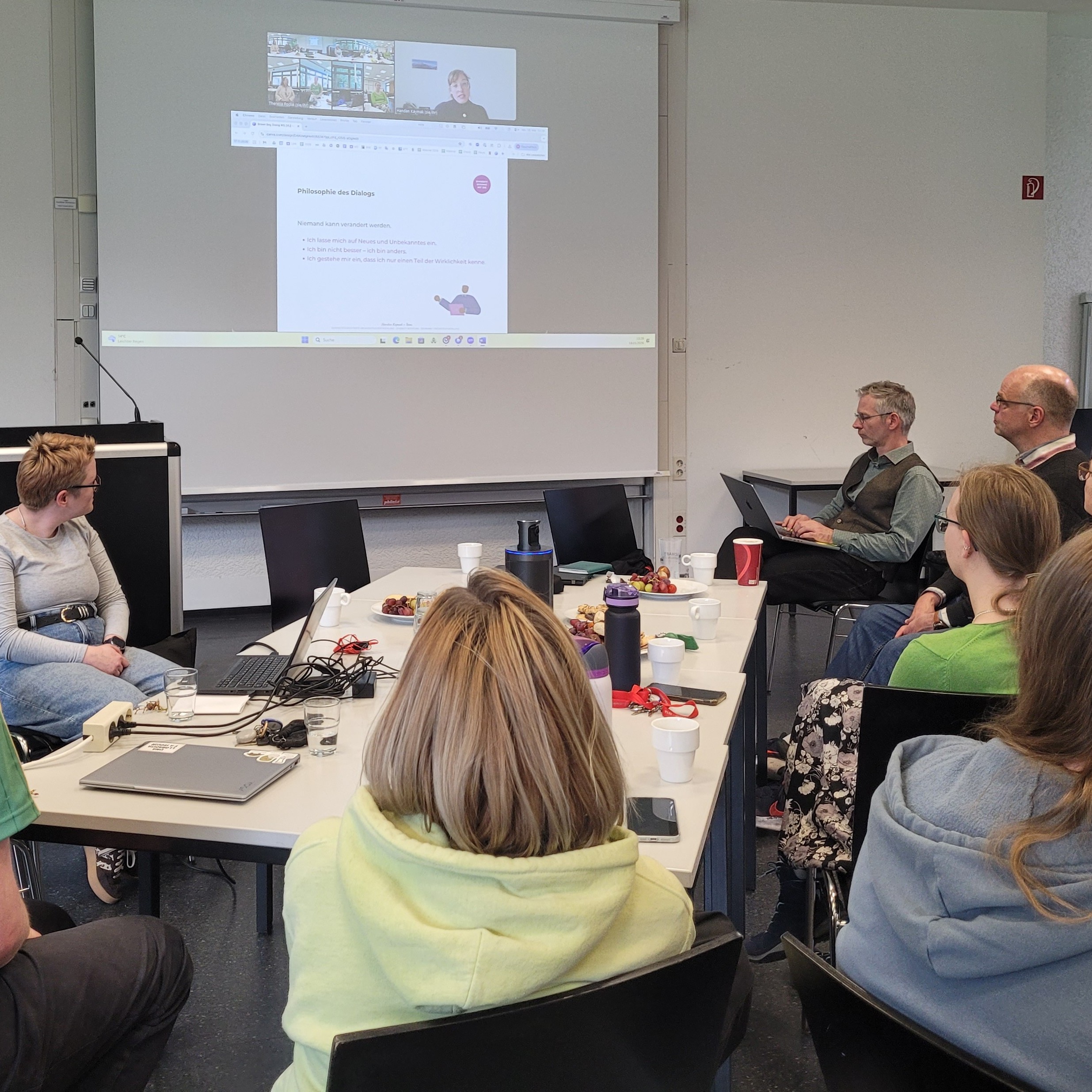 Teilnehmende des Brown Bag Meetings