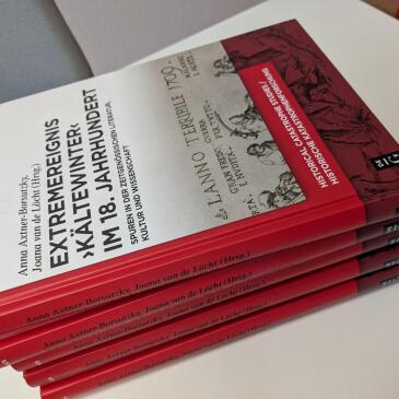 Bücherstapel "Extremereignis Kältewinter"