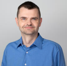 Dr. Marc Loth