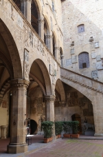Innenhof Bargello Florenz