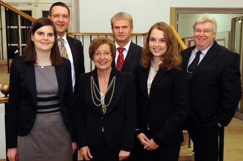 Kerstin Thummes erhält Hahne Preis