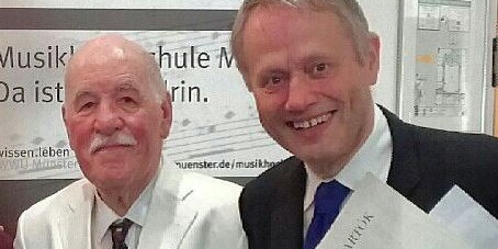Prof Schneeberger