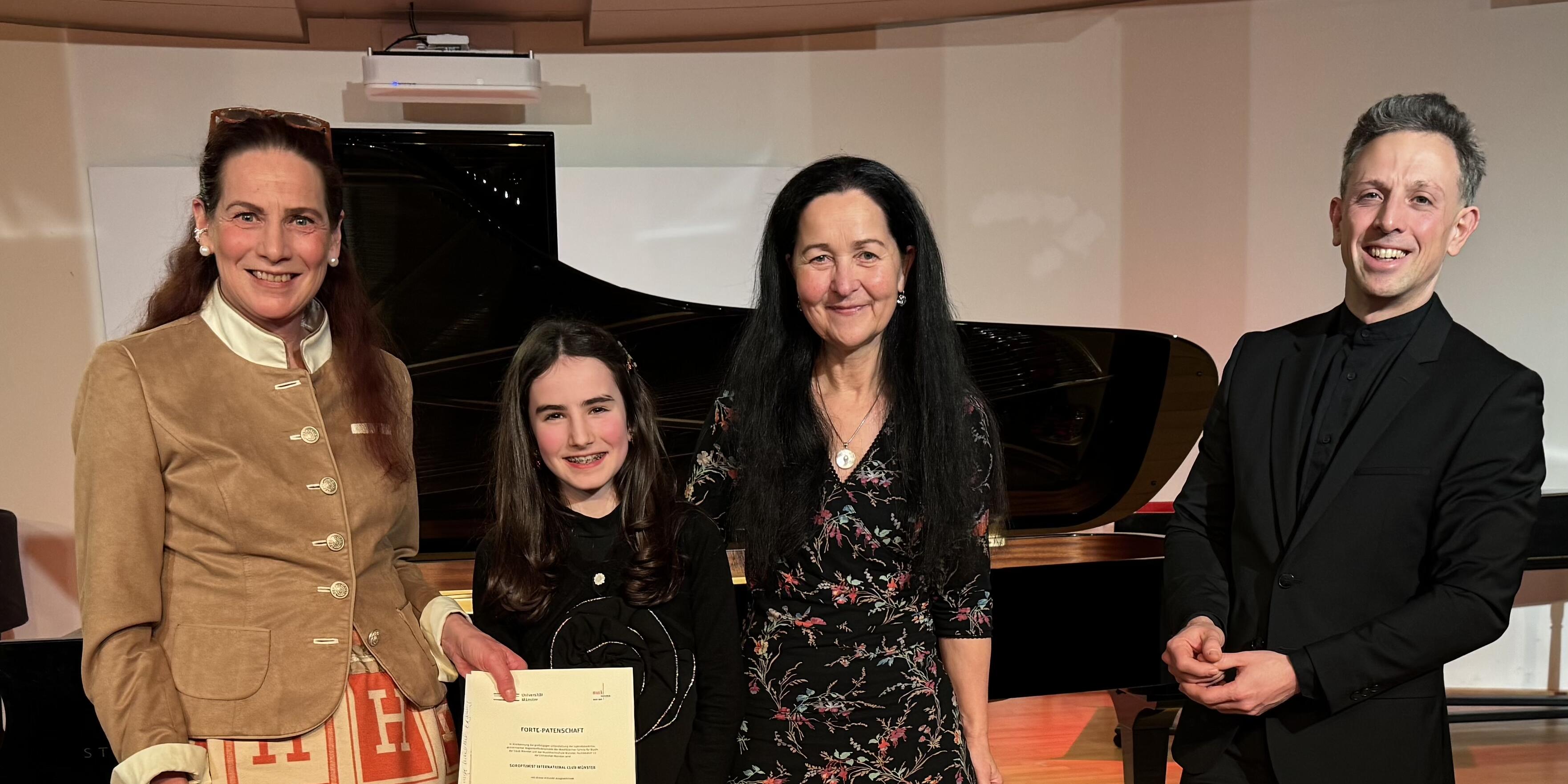 2021-11-29 Foto David Popper Wettbewerb 2021-11-18 _c _gudula Rosa