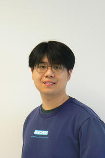 <br /><br /><br /><strong>Wenheng</strong> <strong>Liu</strong>