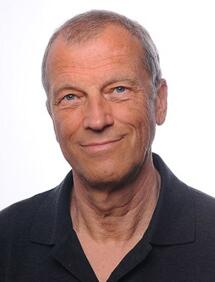 Dr. Christian Spiering