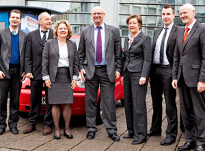 Ministerin Schulze bei Batterietag NRW