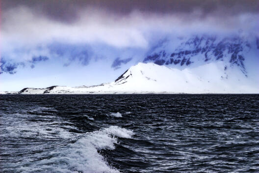 Während der Überfahrt über den Isfjorden