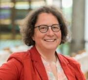 Prof'in Dr. Simone Sinn