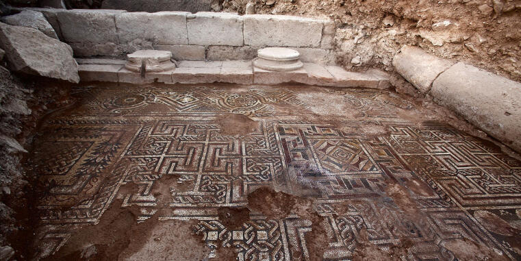 Pm Ausgrabungen Roemisches Syrien Mosaik 2 1