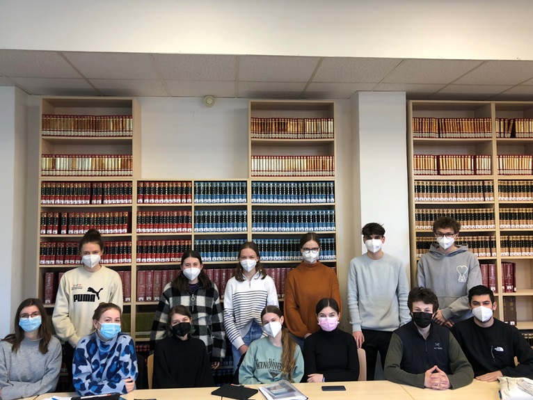 Grundkurs Chinesisch des Annette-Gymnasiums zu Gast am Institut