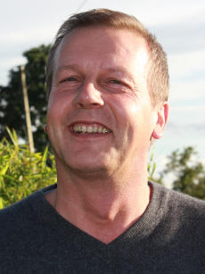 Peter De Vries Portrait