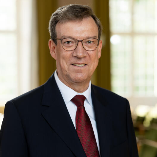 Prof. Dr. Hans-Jürgen Kirsch