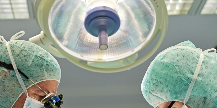 24 Stunden Domagkstraße: ein Blick hinter die Kulissen der Handchirurgie ...<address>&copy; Hermann Dornhege</address>