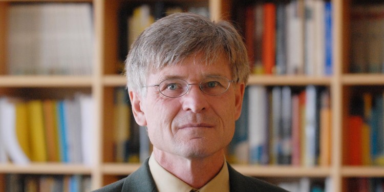 Prof. Dr. Dr. h. c. Joachim Cuntz<address>&copy; WWU/Peter Grewer</address>