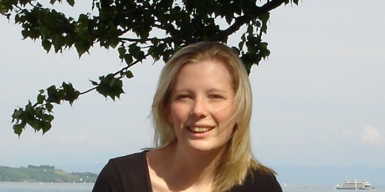 Prof. Dr. Carmen Binnewies<address>&copy; WWU - Privat</address>