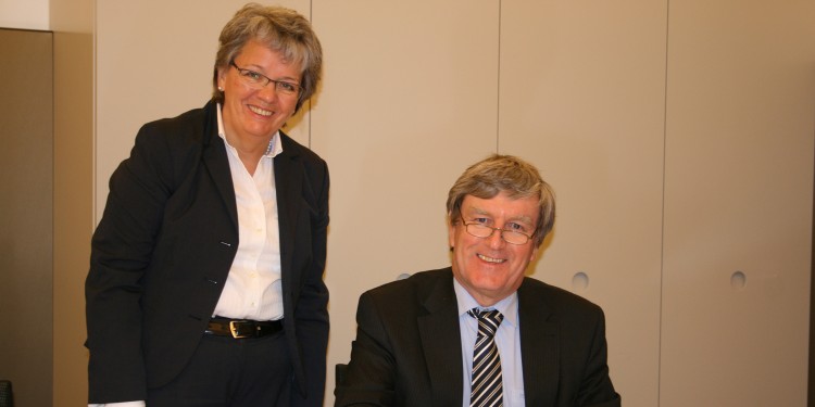 Prorektorin Dr. Marianne Ravenstein begrüßte den irischen Botschafter Dan Mulhall in Münster.<address>&copy; WWU - Kristin Woltering</address>