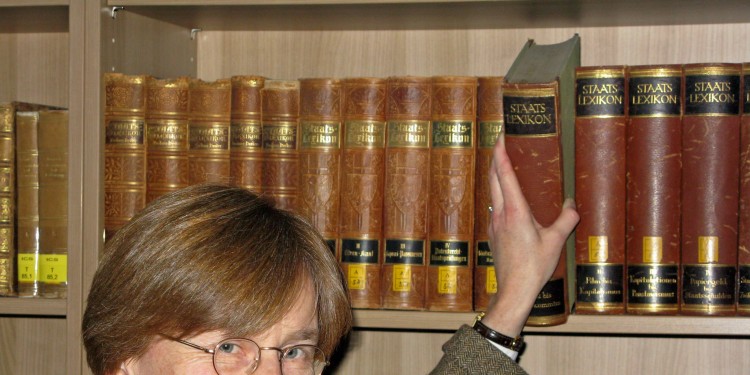 Prof. Dr. Marianne Heimbach-Steins<address>&copy; WWU/Peter Sauer</address>