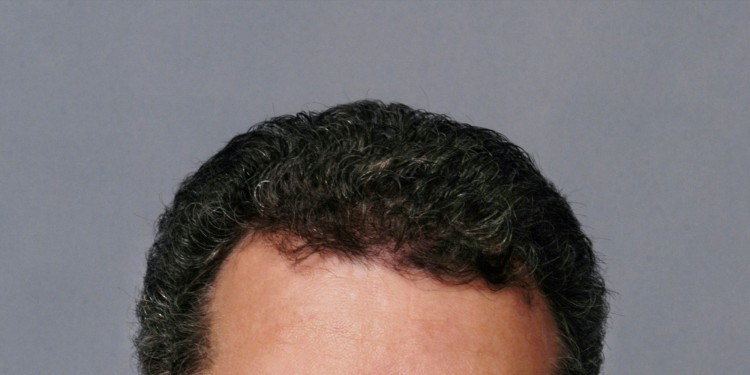 Prof. Dr. Wolfgang Stoll<address>&copy; WWU - Kreisel</address>