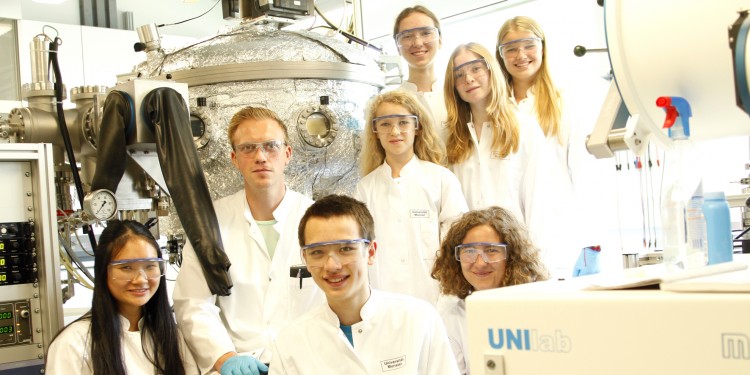 Das Schülerlabor MExLab und das Batterieforschungszentrum MEET (Foto) waren Gastgeber für Teilnehmerinnen und Teilnehmer des 2°Campus.<address>© WWF/Arnold Morascher</address>
