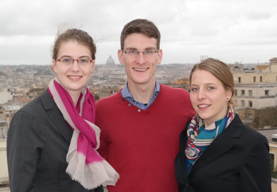 Das Projektteam in Rom (v.l.n.r.): Sarah Delere, Tobias und Anna Roth<address>© WWU - privat</address>