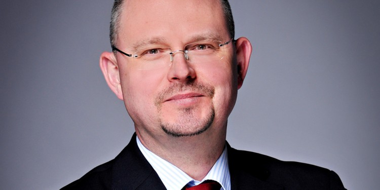 Prof. Dr. Hans Beck<address>&copy; Ryan Blau</address>