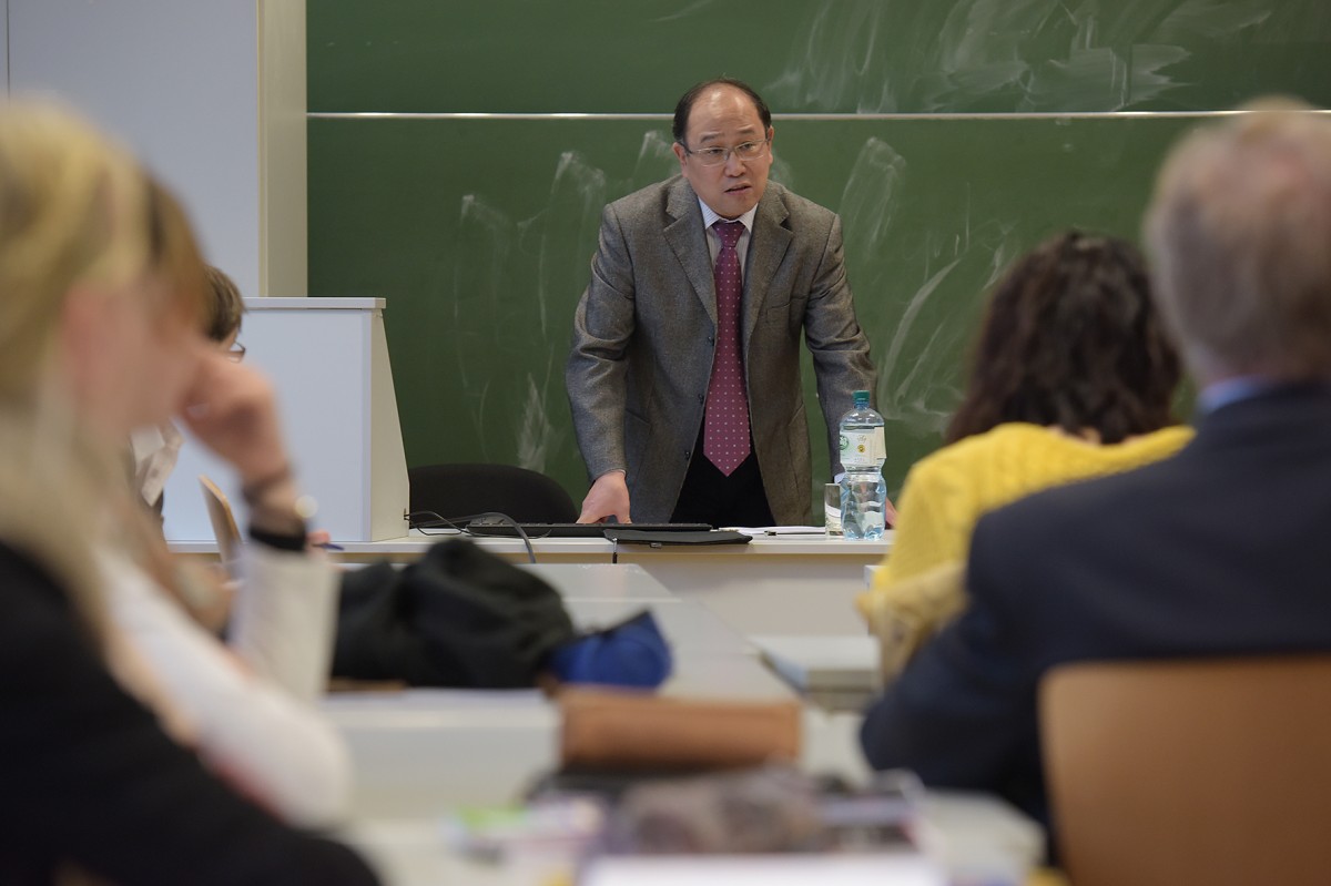 … about trends in German language teaching at Chinese universities. © WWU - Peter Grewer