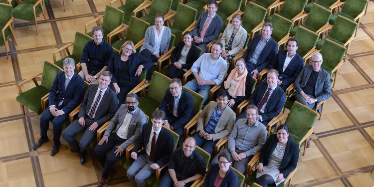 Das Rektorat mit Prof. Dr. Johannes Wessels (vorne, 2.v.l.) an der Spitze begrüßte jetzt die neu berufenen Professorinnen und Professoren.<address>&copy; WWU - Peter Grewer</address>