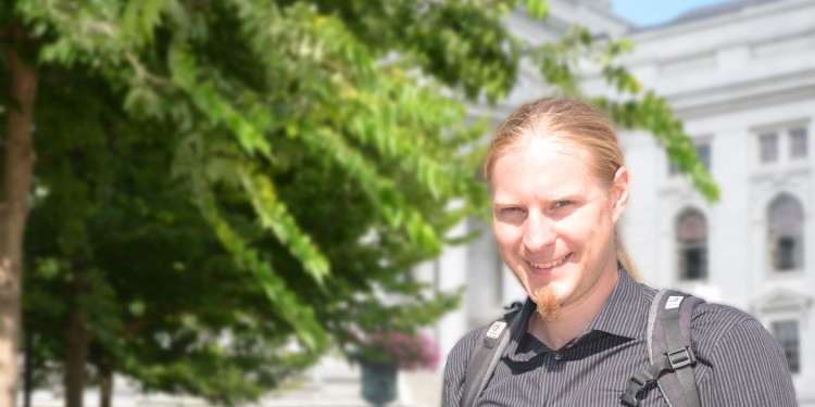 Dr. Manuel van Gemmeren<address>&copy; privat</address>