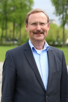 Prof. Dr. Klaus Stierstorfer, Sprecher des SFB "Recht und Literatur"<address>© Friederike Stecklum</address>