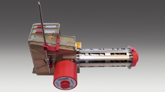 MERTIS (Mercury Radiometer and Thermal Infrared Spectrometer) is an imaging spectrometer. It is combined with a radiometer, a measuring instrument for determining irradiance. The instrument has dimensions of only 18 by 18 by 13 cm and a mass of 3.3 kg.<address>© DLR</address>