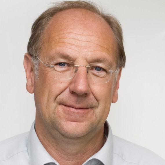 Prof. Dr. Norbert Kersting<address>&copy; Anna Overmeyer</address>