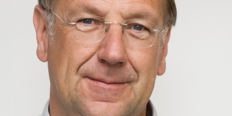 Prof. Dr. Norbert Kersting<address>&copy; Anna Overmeyer</address>