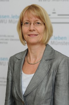 Prof. Cornelia Denz<address>© WWU - Peter Grewer</address>