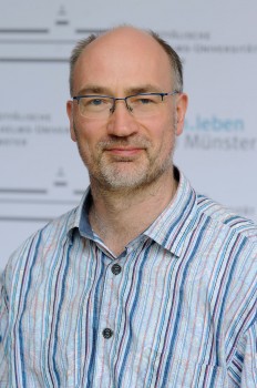 Prof. Dr. Erich Bornberg-Bauer vom Institut für Evolution und Biodiversität<address>© WWU - Peter Grewer</address>