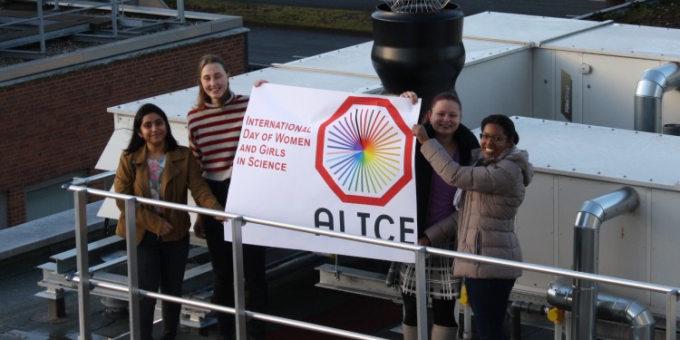 Physikerinnen des ALICE-Experimentes laden Schülerinnen zu Online-Workshop ein<address>© Netzwerk Teilchenwelt - Christian Klein-Bösing</address>