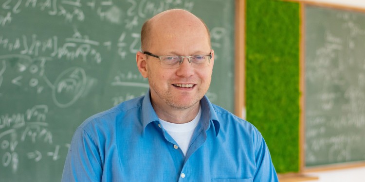 Der Mathematiker Prof. Dr. Burkhard Wilking ist der diesjährige Empfänger des Staudt-Preises.<address>© WWU - Victoria Liesche</address>