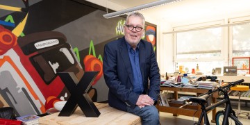 Mit Neugier und Begeisterung: Wilhelm Bauhus, langjähriger Leiter der Arbeitsstelle Forschungstransfer, bereitet seinen Ruhestand vor – ein Porträt