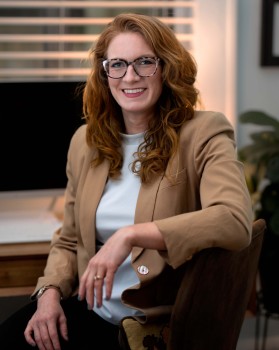 Dr. Alyssa Bernstein<address>&copy; privat</address>