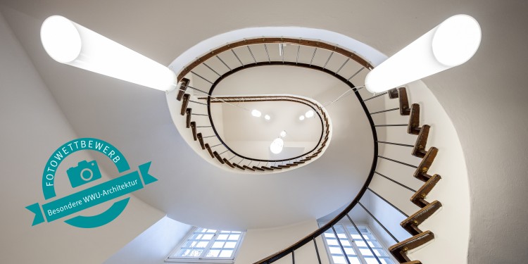 Spiral staircase in the Heereman&#039;scher Hof<address>© WWU - Peter Leßmann</address>