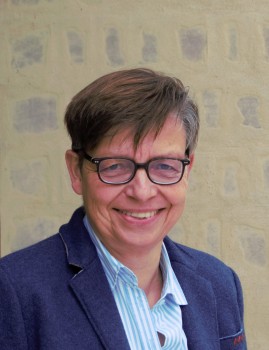 Die katholische Theologin Prof. Dr. Judith Könemann leitet ein neues Forschungsprojekt zur Aufarbeitung von Fällen geistlichen Missbrauchs in den Bistümern Osnabrück und Münster.<address>© KTF</address>