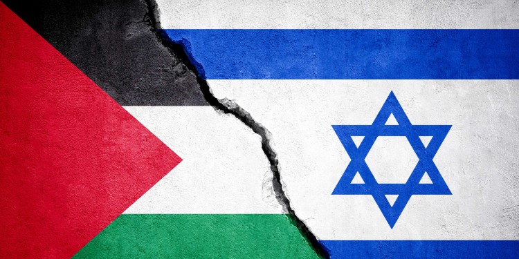 Rektor Johannes Wessels spricht über den Umgang der Universität mit den aktuellen Protesten als Folge des Israel-Palästina-Konflikts.<address>&copy; stock.adobe.com - viperagp</address>