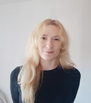 Berta Canal currently works as a postdoc at the University of Lausanne in Switzerland.<address>© private</address>