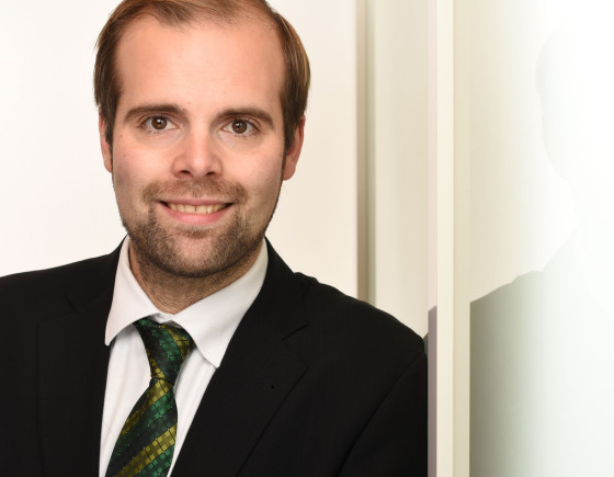 Portraitfoto Prof. Dr. Sebastian Bernhardt<address>&copy; privat</address>