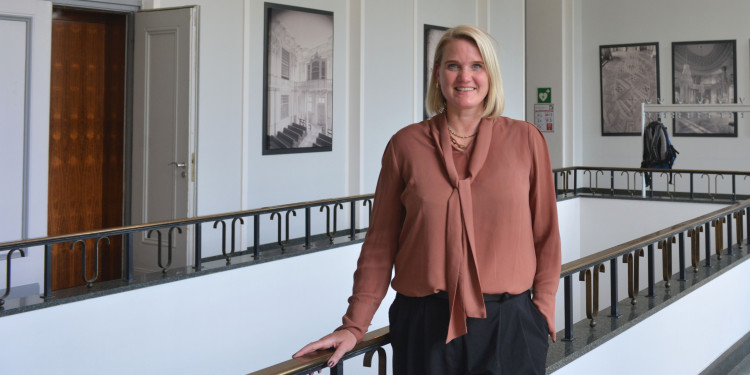 Dr. Bente Lucht<address>&copy; Uni MS - Brigitte Heeke</address>