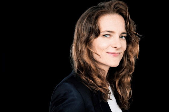 Alumna Anne Ratte-Polle ist heute eine gefragte Schauspielerin, die in Kinofilmen und international erfolgreichen Serien zu sehen ist.<address>© Mathias Bothor</address>