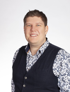 Brustporträt von Prof. Dr. Bastian Gundlach, geschäftführende Direktor am Institut für Planetologie<address>© Uni MS - Institut für Planetologie</address>