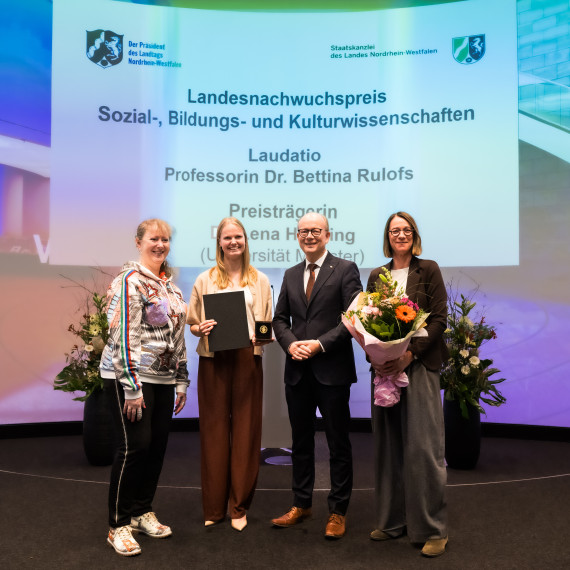 DSC_7573.jpg<address>&copy; Andrea Bowinkelmann</address>