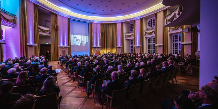At the New Year’s Reception, the Rectorate awarded the Teaching Award, the Gender Equality Award and the Student Prize.<address>&copy; Uni MS - Thomas Mohn</address>