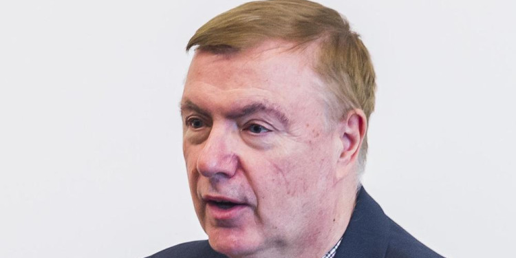 Prof. Dr. Jürgen Sarnowsky von der Universität Hamburg spricht im öffentlichen Abendvortrag über die autonome Stadt im europäischen Vergleich.<address>&copy; Olaf Malzahn</address>